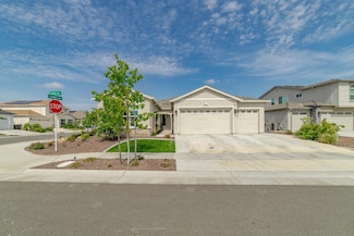 2001 Salina Way, Roseville, CA 95747