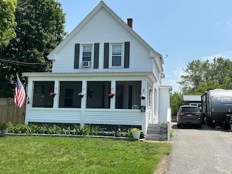 154 Cook St, Auburn, ME 04210