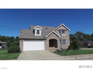 1404 Boulevard Dr, Belpre, OH 45714