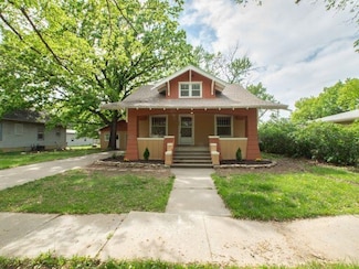 205 S Lincoln St, Hillsboro, KS 67063