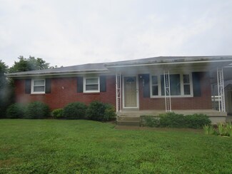 501 Chieftain Dr, Fairdale, KY 40118