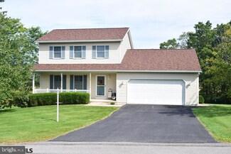 1057 E Springfield Dr, Bellefonte, PA 16823