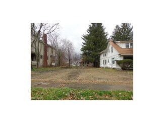 322 Pasadena Ave, Youngstown, OH 44507