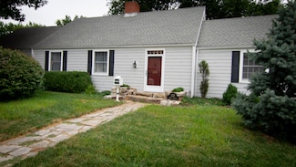 125 W Gordon St, Marshall, MO 65340