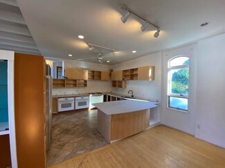 359 Lowell St, Somerville, MA 02145
