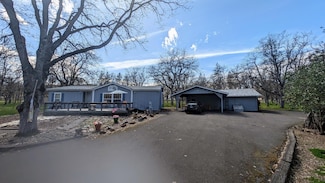 11433 Michael Rd, Central Point, OR 97502