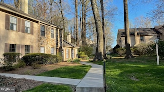 706 Weatherstone Dr, Paoli, PA 19301