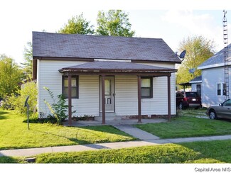 105 Wyatt St, Franklin, IL 62638