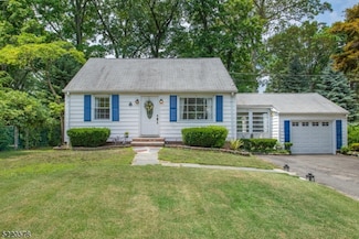 23 Longview Trail E, Denville, NJ 07834