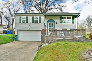 2600 Allyson Dr SE, Warren, OH 44484