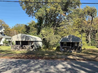 124 W College Ave Unit A & B, Monticello, AR 71655