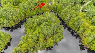 4 Dragonfly Cir, Limerick, ME 04048