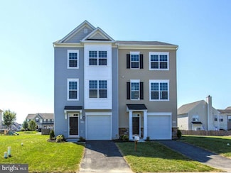3714 Oakley Ln, Greencastle, PA 17225