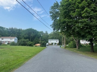4,7,8 Crestwood Ln, Acton, MA 01720