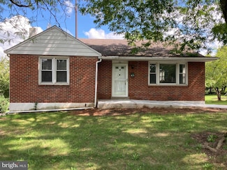 16 W North Ln, Conshohocken, PA 19428