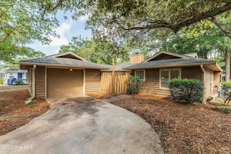 608 Camellia Ln, Sunset Beach, NC 28468