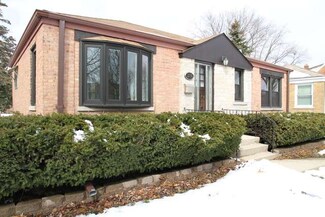2238 S 20th Ave, Broadview, IL 60155