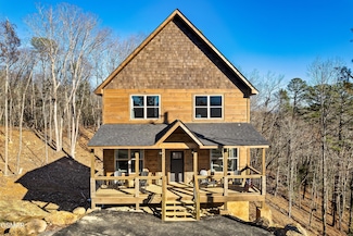 1653 Parkway Terrace, Gatlinburg, TN 37738