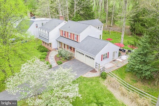 16701 George Washington Dr, Rockville, MD 20853