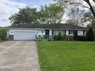 1739 W Breese Rd, Lima, OH 45806