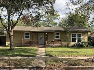 1031 Wilshire Place, Corpus Christi, TX 78411