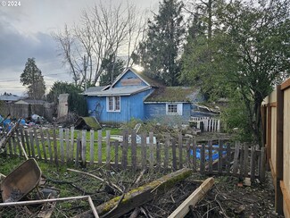 975 Deal St, Junction City, OR 97448