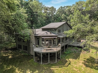 5163 Shellamie Dr, Eau Claire, WI 54701