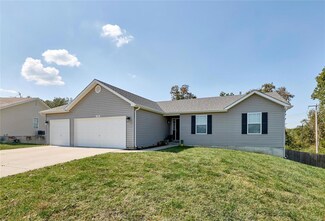 222 Peregrine Dr, Wright City, MO 63390