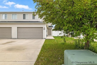 523 W 3rd St, Cheyenne, WY 82007