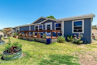 18415 S Henry Coe Rd, Peeples Valley, AZ 86332