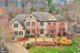 8340 Springhaven Garden Ln, McLean, VA 22102