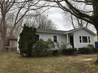 19 Sable Ave, North Dartmouth, MA 02747