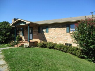 14101 Brynwood Dr, Bristol, VA 24202