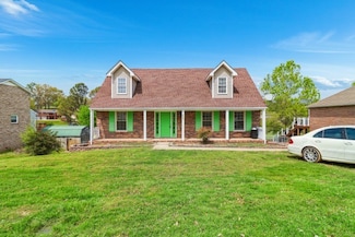 925 Tommy Oliver Rd, Clarksville, TN 37042