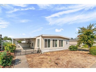 11414 SW Royal Villa Dr Unit 150, Tigard, OR 97224