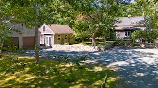 6 Tabor Hills, Chilmark, MA 02535