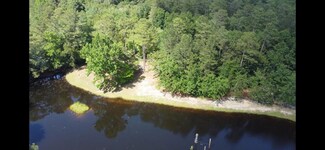 212 Memorial Dr, West Columbia, SC 29170