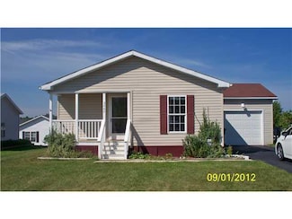 3464 Oxford Ln, Geneseo, NY 14454