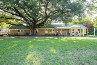 5903 Crowley Rd, Fort Worth, TX 76134