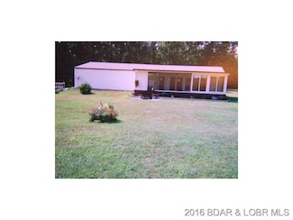 1067 Wildrose Ln, Stover, MO 65078