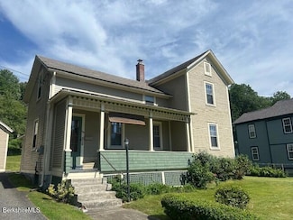 109 N Summer St, Adams, MA 01220