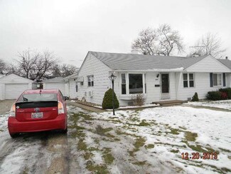 8810 S Beck Place, Hometown, IL 60456