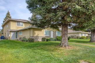 451 W Santa Ana Ave Unit 3, Clovis, CA 93612