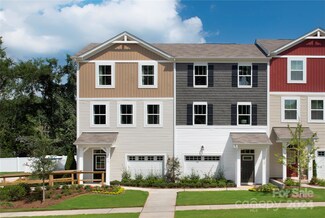 1223 Keydet Dr, Charlotte, NC 28216