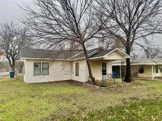 225 E Main St, Stratford, OK 74872