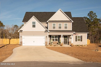 813 E Warner Ct, Hubert, NC 28539