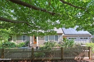 90 Via Franco, Lee, MA 01238