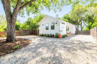 1112 Estes Ave, Austin, TX 78721