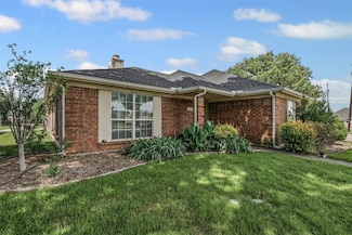 1501 Summerwind Ln, Lewisville, TX 75077