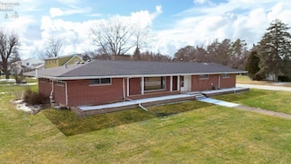 208 Spruce St, Sandusky, OH 44870